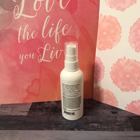 Matte spray - Picture 3 of 6